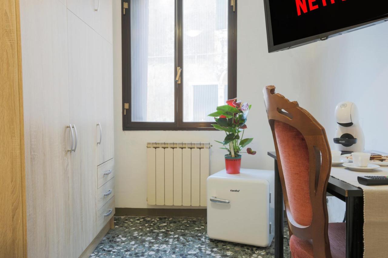 Santa Croce Guest House Venedig Exterior foto